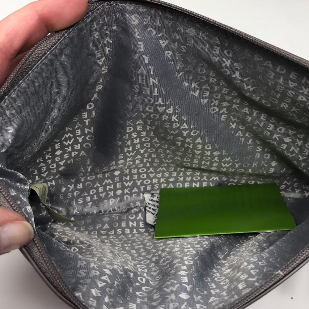 NWT Kate spade cosmetic gray bag - Picture 6 of 6